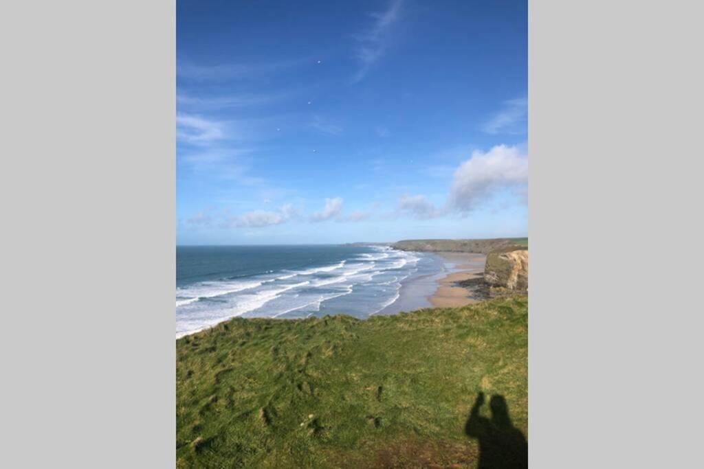 Six By The Sea - 2 Bed House - A Little Something For Everyone Saint Columb Minor المظهر الخارجي الصورة